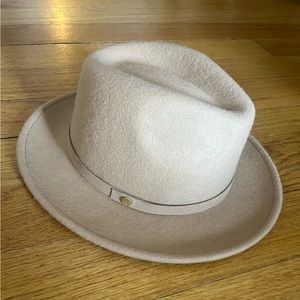NWT Banana Republic Factory Felt Fedora